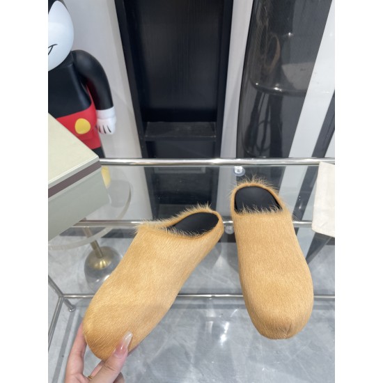 MARNI SLIDES MA019