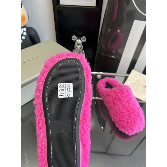 MARNI SLIDES MA015