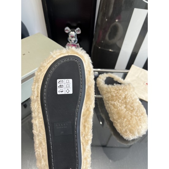 MARNI SLIDES MA014