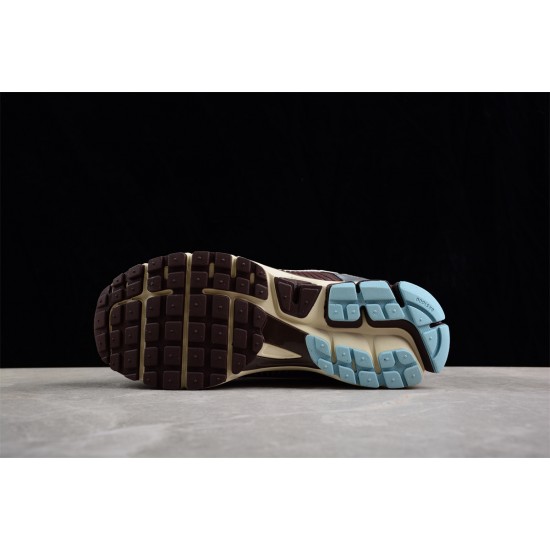 Nike Zoom Vomero 5 Earth Fossil (women