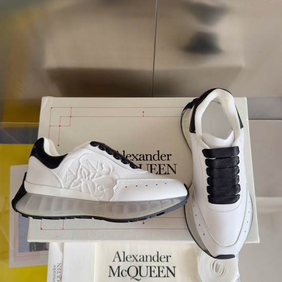 Mcqv*en sneakers - MC050