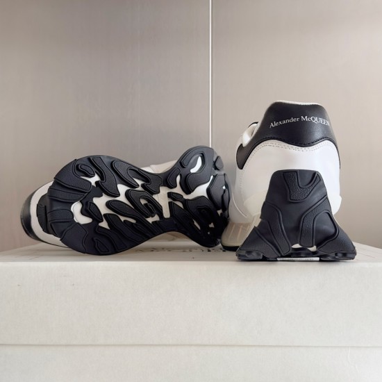 Mcqv*en sneakers - MC050