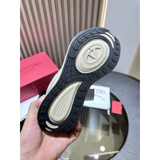 Va1e*ntin0 SNEAKERS VSD009