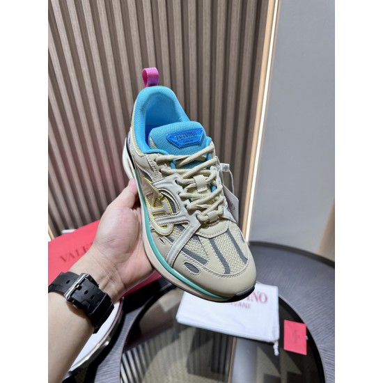 Va1e*ntin0 SNEAKERS VSD009