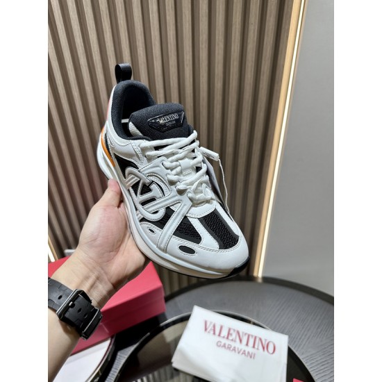 Va1e*ntin0 SNEAKERS VSD007