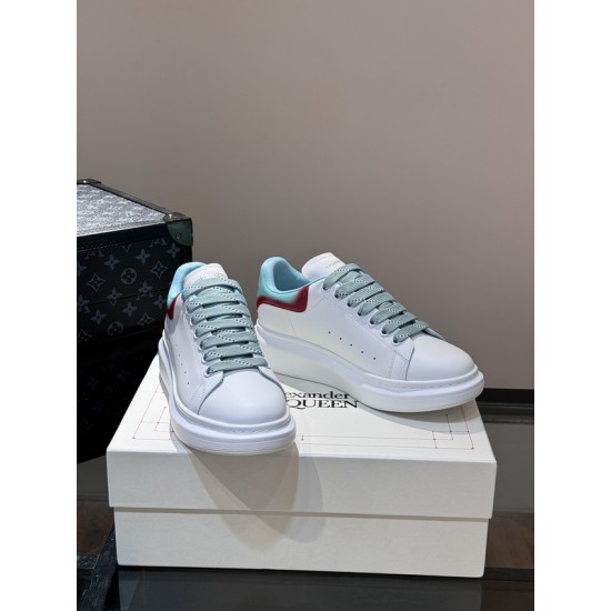 Mcqv*en sneakers - MC035