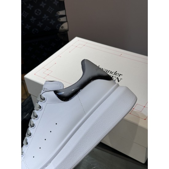 Mcqv*en sneakers - MC033