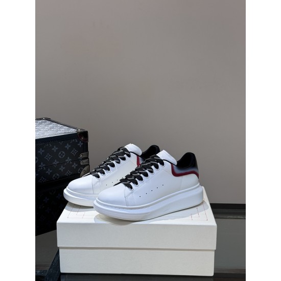 Mcqv*en sneakers - MC032