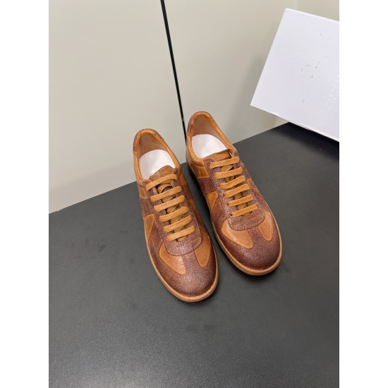 Ma1s0n Marg*e1a Sneakers MM024