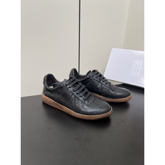 Ma1s0n Marg*e1a Sneakers MM023