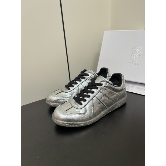 Ma1s0n Marg*e1a Sneakers MM013