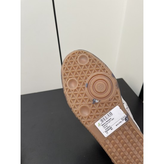 Ma1s0n Marg*e1a Sneakers MM011