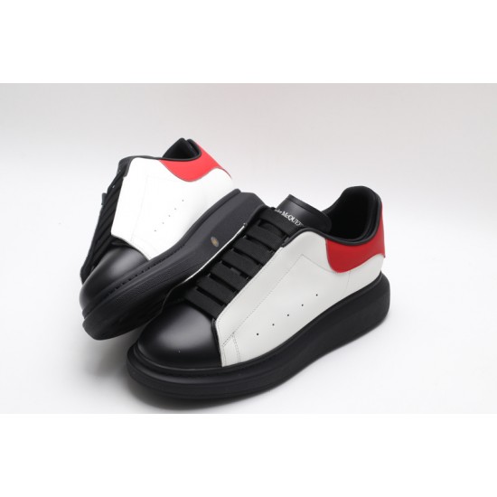 Mcqv*en sneakers - MC004
