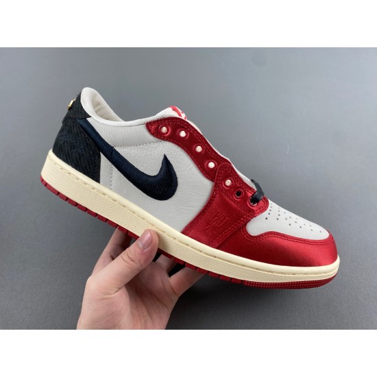 Jordan 1 Retro Low OG Trophy Room Away Men