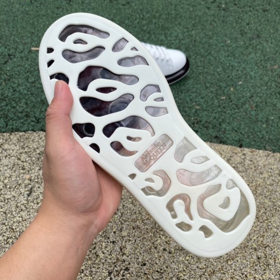 Mcqv*en sneakers - MC026