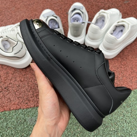 Mcqv*en sneakers - MC020