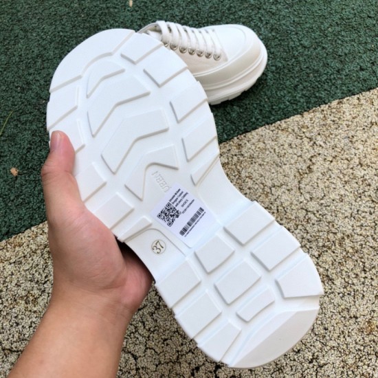 Mcqv*en sneakers - MC016