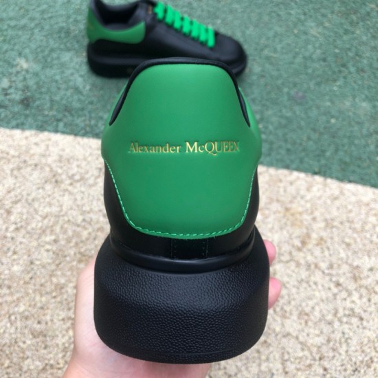 Mcqv*en sneakers - MC009