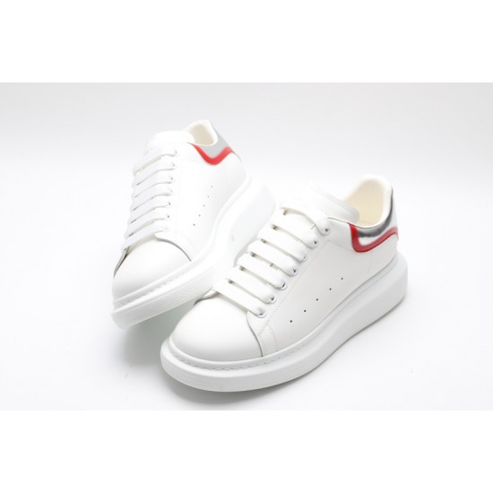 Mcqv*en sneakers - MC002