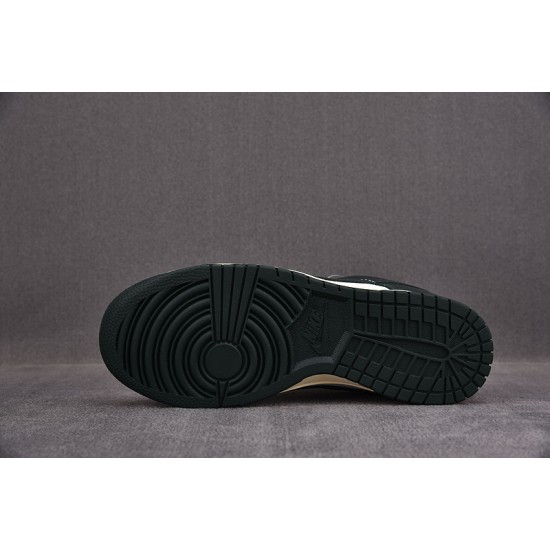 Nike Dunk Low Vintage Green (Women