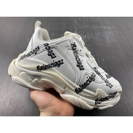 Ba1en*iaga TRIPLE S SNEAKERS