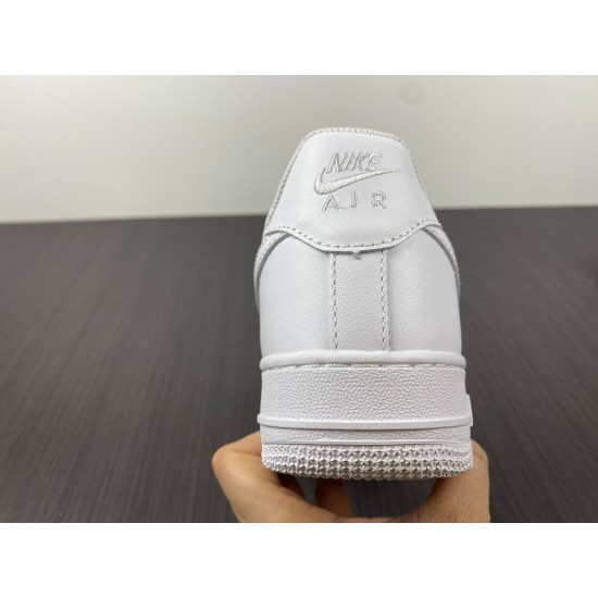 NIKE AIR FORCE 1 LOW 