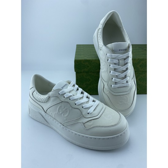 Gv*c1 SNEAKERS